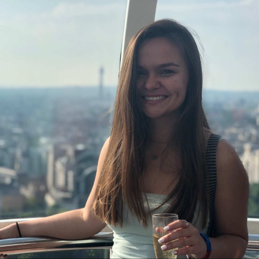 Meet your Posher, Mia